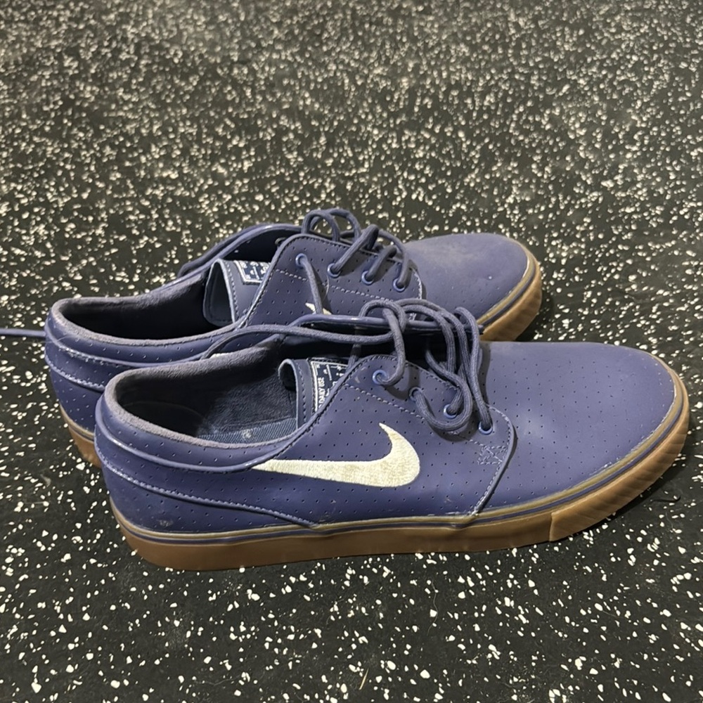 Nike Blue Skate Sneakers with Gum Sole